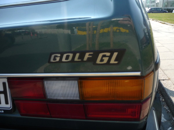 VW Golf I GL SRA Schriftzug